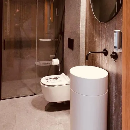 Gorski Garaz Sauna Wifi Tv Taras Ekspres Do Kawy דירה